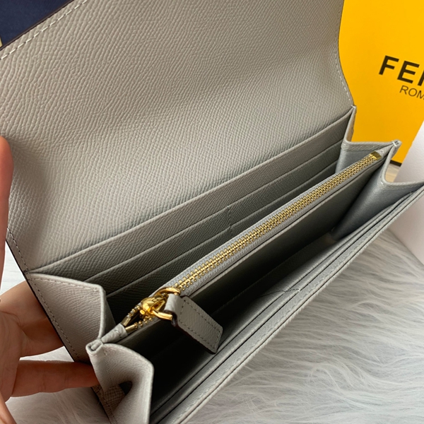 超激安ブランド財布偽物角部分ディテール